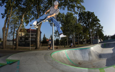 Skatepark w Zielonce to nowy ulubieniec wśród wyjadaczy sportów miejskich!